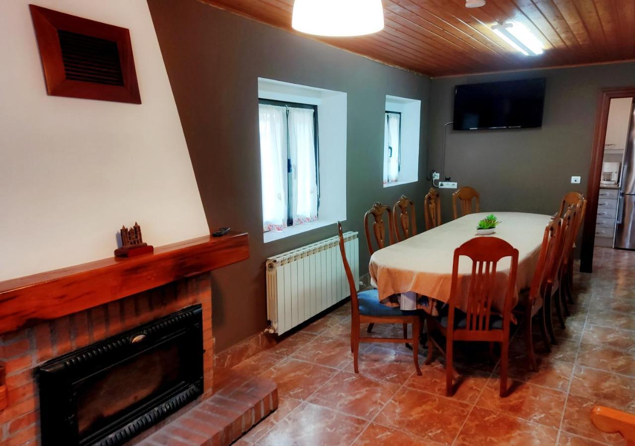 Casa Rural Buron Посада-де-Вальдеон Екстер'єр фото